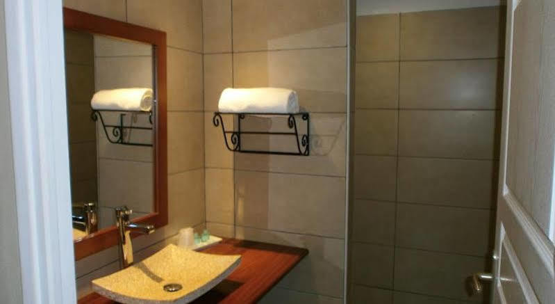 Le Vieux Cep Hotel Cilaos Luaran gambar